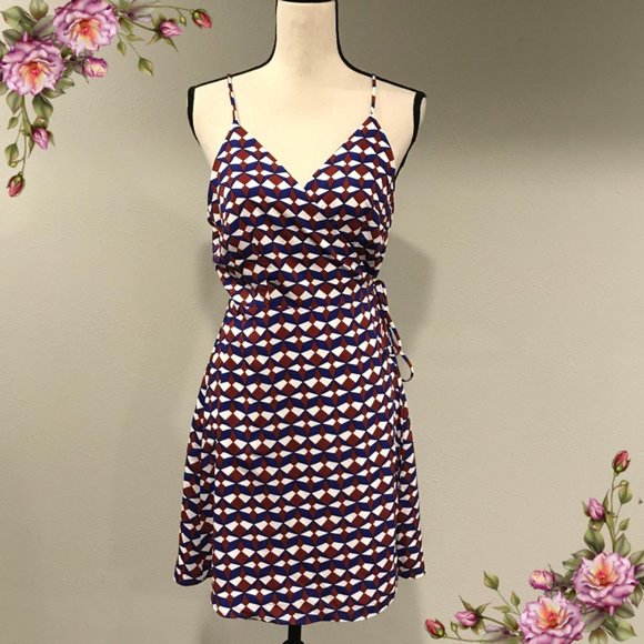 Lumiere Dresses & Skirts - MAKE AN OFFER ;)Geometric wrap dress with straps